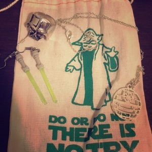 Star Wars Fandom Jewelry Collection